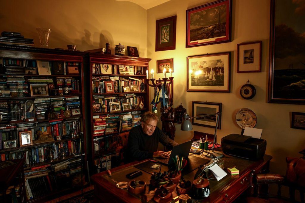 85 évesen Balatonalmádiban éli életét, márciustól novemberig kajakozik / Fotó: Kurucz Árpád